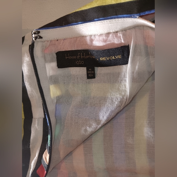 Striped Off-Shoulder Jumpsuit - Picture 11 of 11